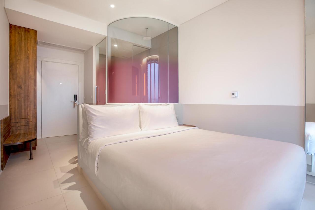 Wink Hotel Danang Centre - 24Hrs Lifestyle Stay Exteriör bild