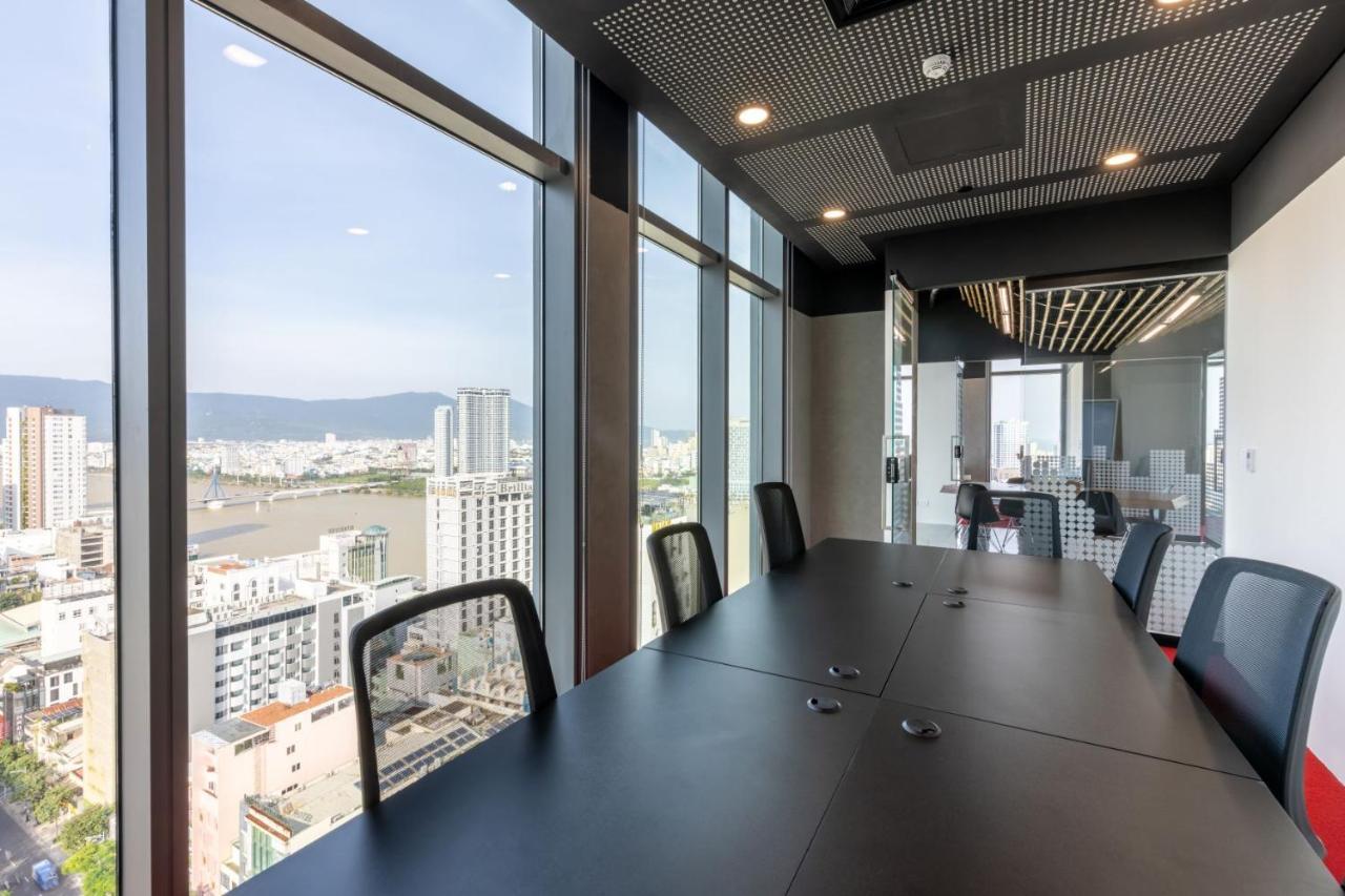 Wink Hotel Danang Centre - 24Hrs Lifestyle Stay Exteriör bild