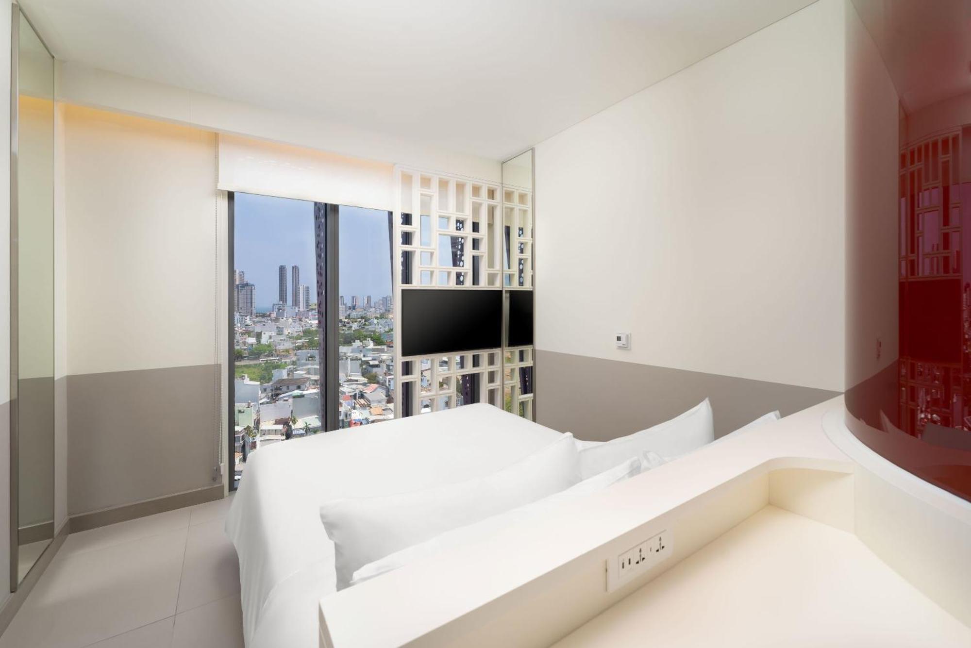 Wink Hotel Danang Centre - 24Hrs Lifestyle Stay Exteriör bild